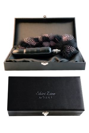 Вибромассажер MINX VIBRATOR WITH FEATHER — Твой Каприз