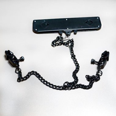 Прибор для пыток сосков и гениталий — Твой Каприз