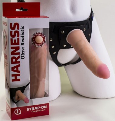 Страпон Харнес в подарочной упаковке Неоскин 17 см — Твой Каприз