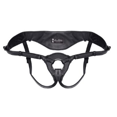 Черные трусики из патентованной кожи для страпона BLK — Твой Каприз