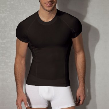 Черная футболка DOREANSE — Твой Каприз