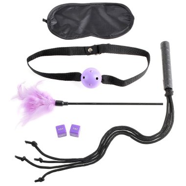 Набор для секс игр - маска, кляп, щекоталка и плетка Bedroom Lover — Твой Каприз