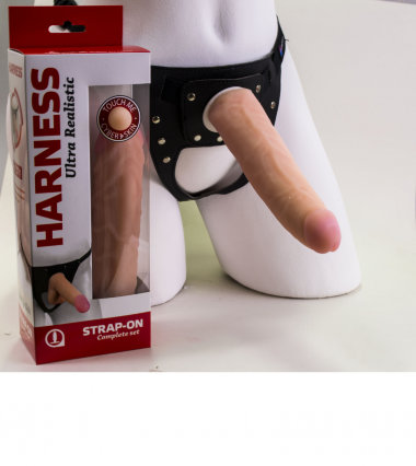 Страпон Харнес в подарочной упаковке Неоскин 18 см — Твой Каприз