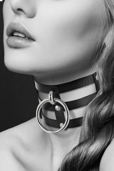 Чокер с тремя застежками и кольцом CHOKER FETISH NOIR — Твой Каприз