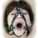 Маска кляп с металлическим кольцом — Твой Каприз